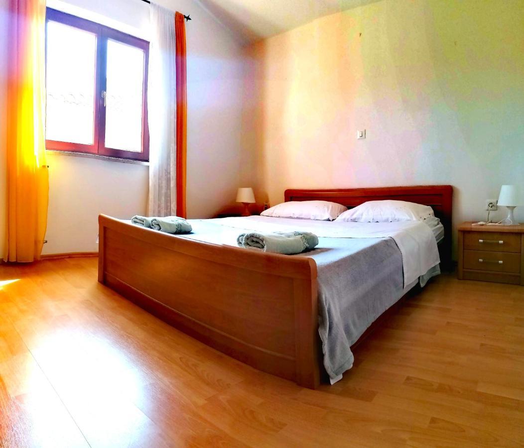 فيلا House Manola روفينج المظهر الخارجي الصورة